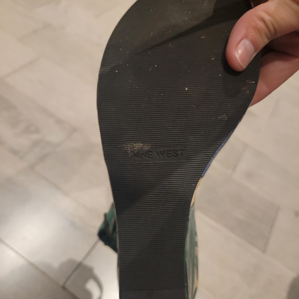 Nine West Teal and Patterned Wedges - Picture 5 of 6